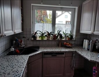 Masívna kuchynská linka z Nemecka so spotrebičmi - 4