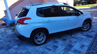 Peugeot 2008 Allure,, mód rok 2015 - 4