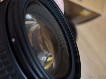 Nikon AF-S DX NIKKOR 16-85mm f/3.5-5.6G ED VR - 4