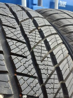 2x 195/50R15 Zánovné zimné pneu - 4
