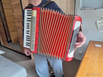 Akordeón HOHNER - 4