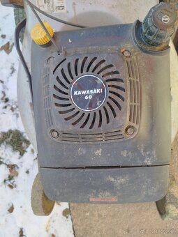 Predám benzínovú kosačku MTD - 4