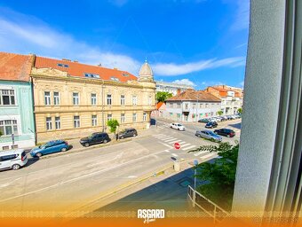 Obchodné priestory s kanceláriami pri centre mesta - 4