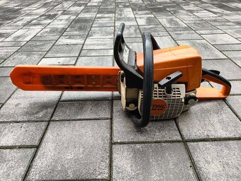 Motorová pila STIHL - 4