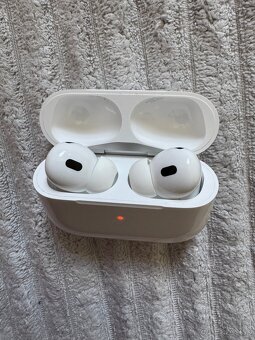 AirPods Pro 2 USB C (2024) - 4