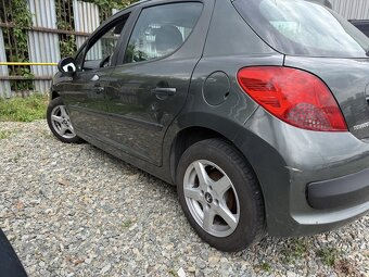 elektróny Peugeot 4x108 - 4