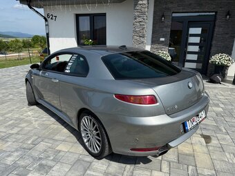 Alfa Romeo GT 1.9 JTD 110kw - 4