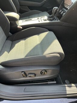 Volkswagen Passat Variant Business 140Kw - 4