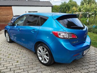 • MAZDA 3 2.0i GTA,111 kW, Benzín, 6-st. manuál, r.v. 2010 • - 4