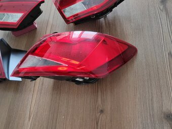Seat Leon 5F zadné svetlá - 4