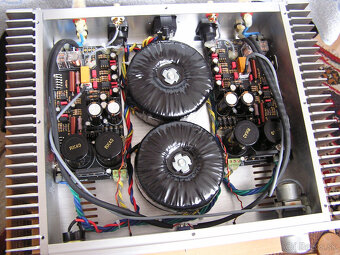 Zosilnovac 2x120W - 4