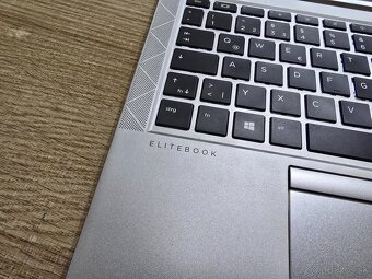 Kovovy HP Elitebook 840 G8 s procesorom i5 11 generacie 16gb - 4