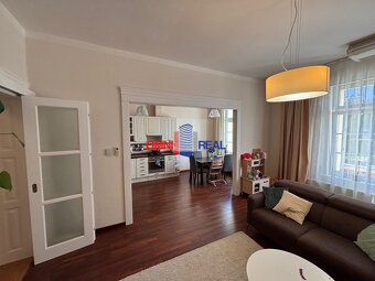 Slnečný 4 izbový byt v lokalite Palisády, Staré Mesto - 4