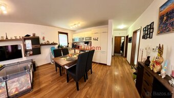 Znížená cena o 10% - Predaj 3-izbového priestranného bytu v  - 4