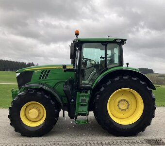 John Deere 6215R - 4
