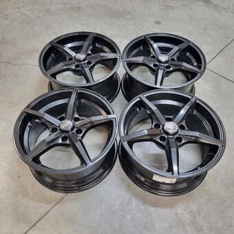 O.Z disky 5x120 R17 8J ET34 - 4