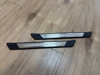 Ozdobné lišty dverí VW POLO - 4