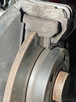 Diely Audi a4b7 2.0tdi 2006 - 4