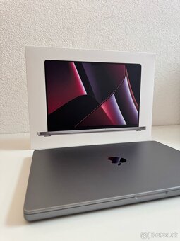Predám MacBook Pro 16” M2 Pro - 4
