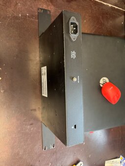 Switch - 4