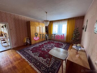 EXKLUZÍVNE: Rodinný dom s nádherným pozemkom o výmere 577 m2 - 4