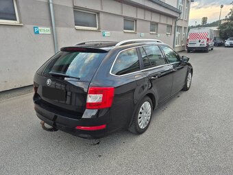 Škoda Octavia Combi 1.6 TDI Ambition 4x4 - 4