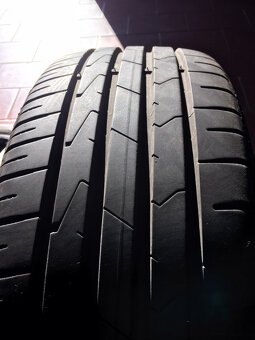MAM W2 Black 6,5x16\" 5x100 + Hankook Ventus 3 205/45 - 4