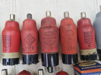 Staré Elektrónky - 4