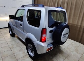4x4 benzín Suzuki Jimny model 2014 - 4