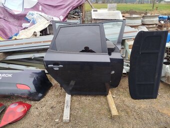 Rozpredám Kia Ceed 1.4 - 4