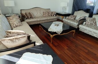 Luxusná strieborno sivá sedačka v dubajskom štýle - 4