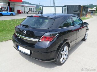 OPEL ASTRA GTC 1.9 CDTi Cosmo - 4