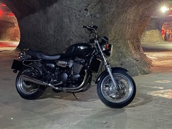 Triumph Legend - 4