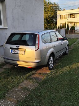 Predám Ford Focus - 4