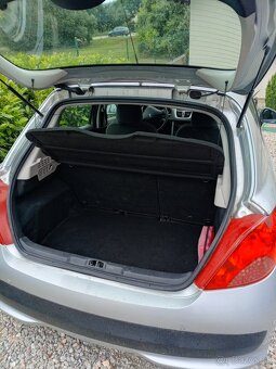 Peugeot 207 - 4