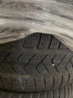 PIRELLI 225/40 R 19 WINTER SOTTOZERO 3 255/35 r19 - 4
