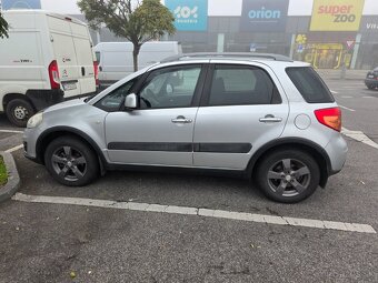 REZERVOVANE:Suzuki sx4,r.v.2010,1.6,4x4,88 kw,benzin - 4