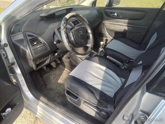 Citroen C4 1.6 i 16v NFU 2004 ROZPREDAM na nahradne dieli - 4