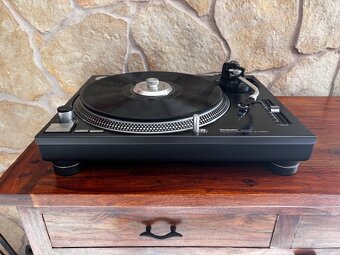 Gramofón Technics 1210 mkII - 4
