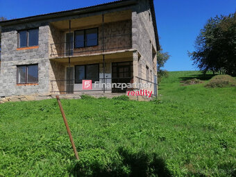 Dom s veľkým pozemkom - 4