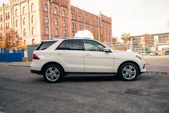 Mercedes Benz GLE250d 4Matic 150kW - 4