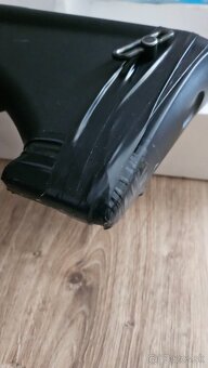 Airsoft útočná puška AUG A2 - 4