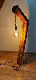 Lampa z dreva - 4