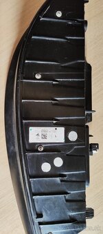 Prodám zadní levé světlo DS7 2019 - 4