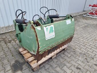 Hydraulická silážna lyžica na traktor - 4