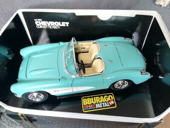 1:18 CHEVROLET Corvette 1957 - 4