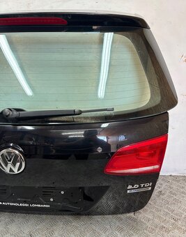 VW passat B7 kombi 2010- 5. piate kufrové dvere kufor - 4