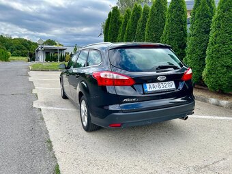 Ford Focus Kombi 2.0 TDCi DPF Titanium A/T - 4