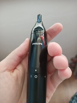 Philips Series 3000 Nose, Ear and Eyebrow Trimmer NT3650/16. - 4