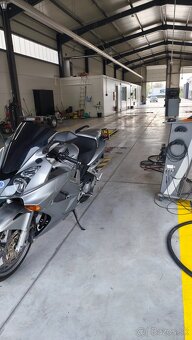 Honda vfr - 4